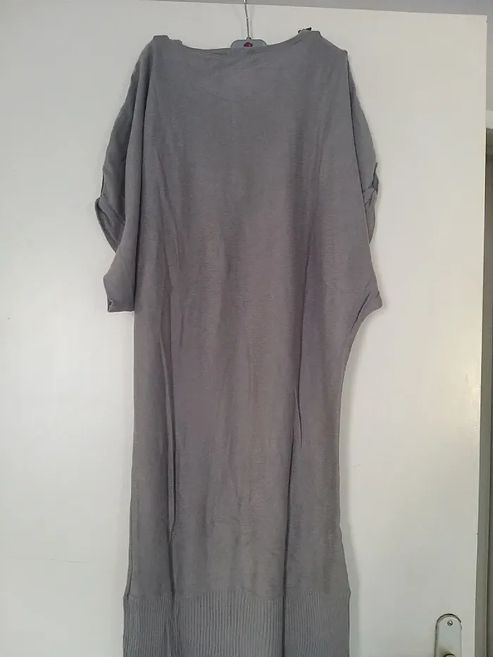 Robe longue grise taille 38/40 - photo numéro 3