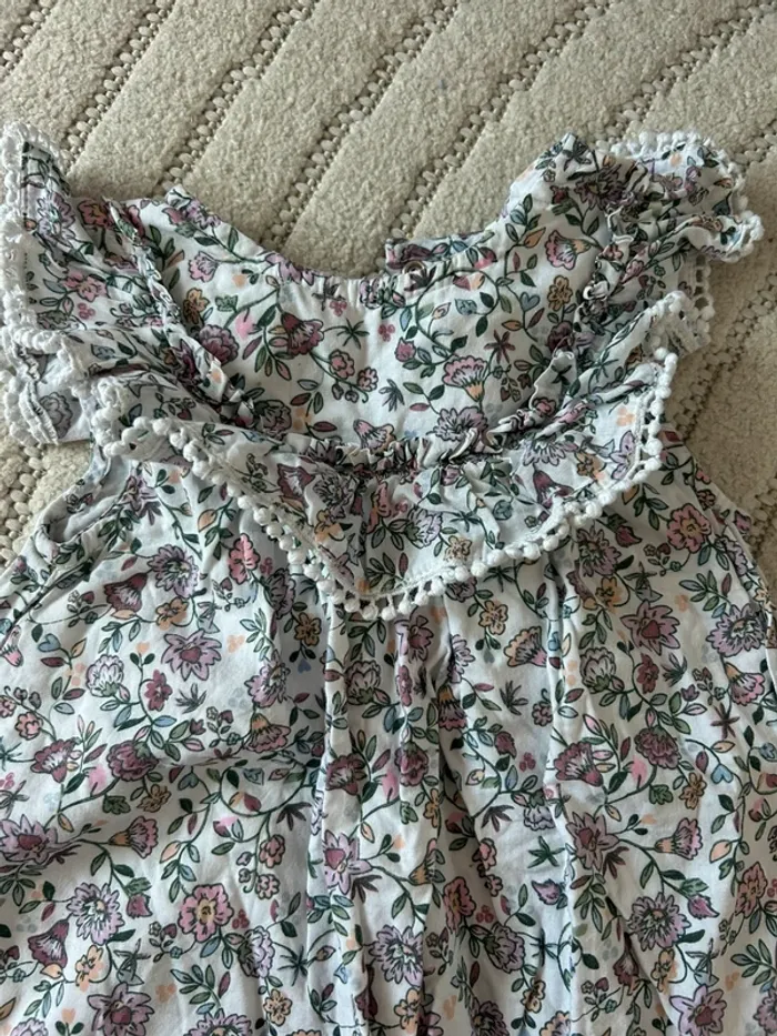 Robe fleurie - photo numéro 3