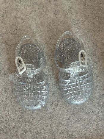 Meduse bébé fille chaussure