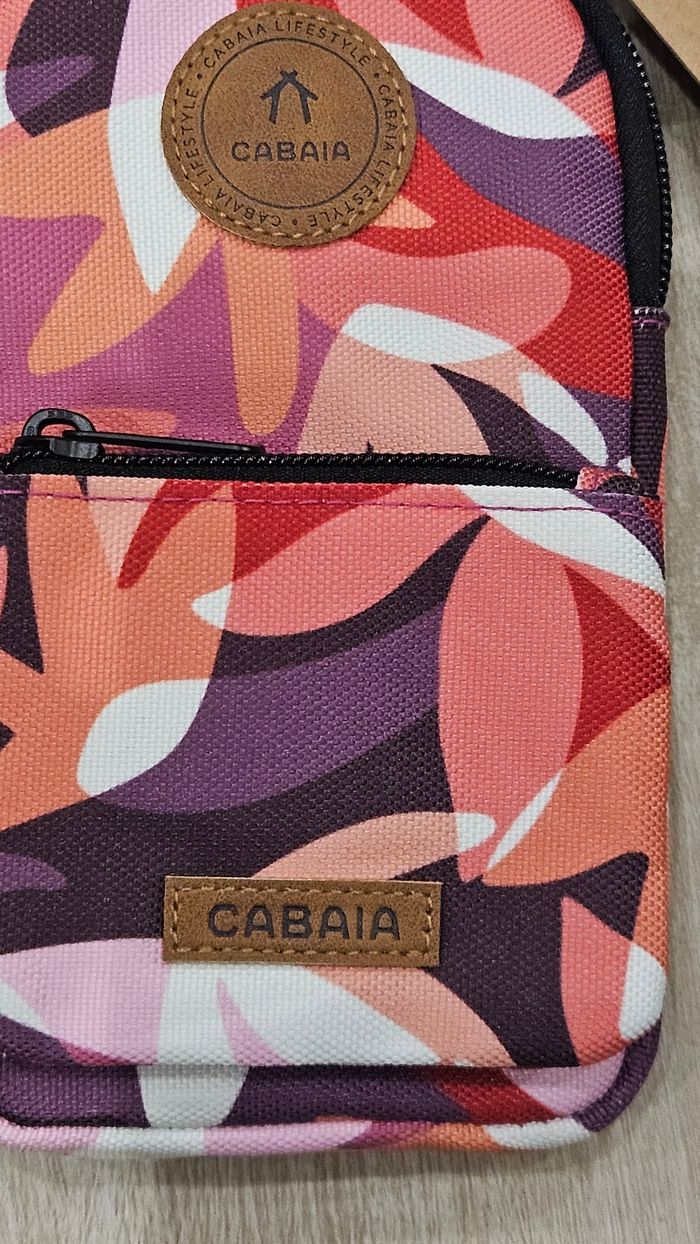 Porte téléphone Cabaïa neuf - photo numéro 6