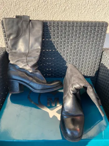 Bottes en cuire