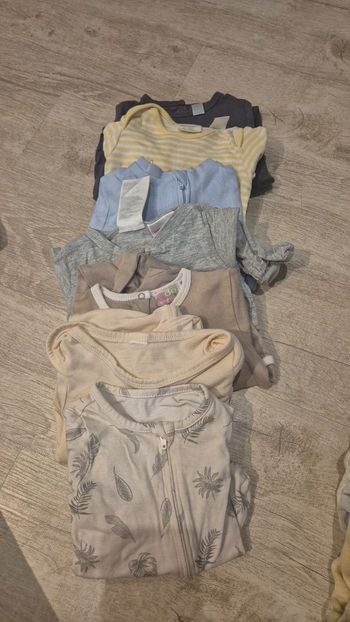 Lot de vêtements 1 mois garcons