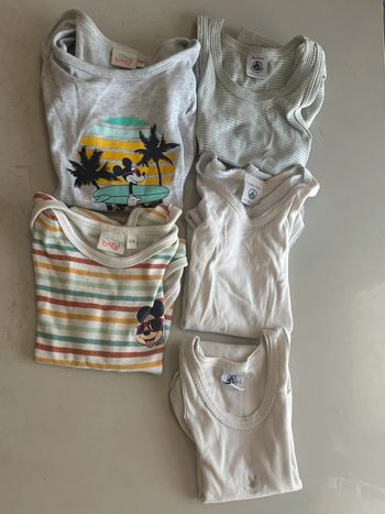 Lot bodys sans manches 36 mois