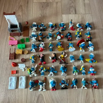 Lot 42 schtroumpfs vintage