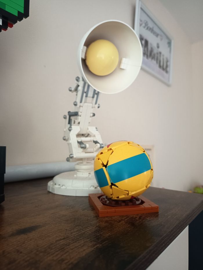 Lego lampe pixar - photo numéro 2