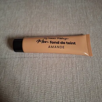 Fond de teint amande my today make-up