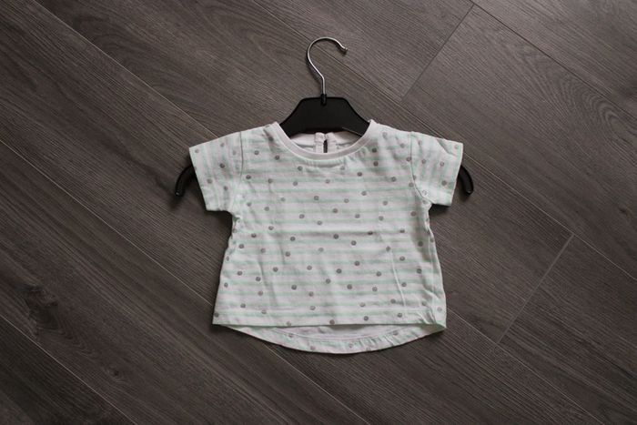 T-shirt manches courtes taille 3 mois 56-62 cm (NEUF). - photo numéro 5