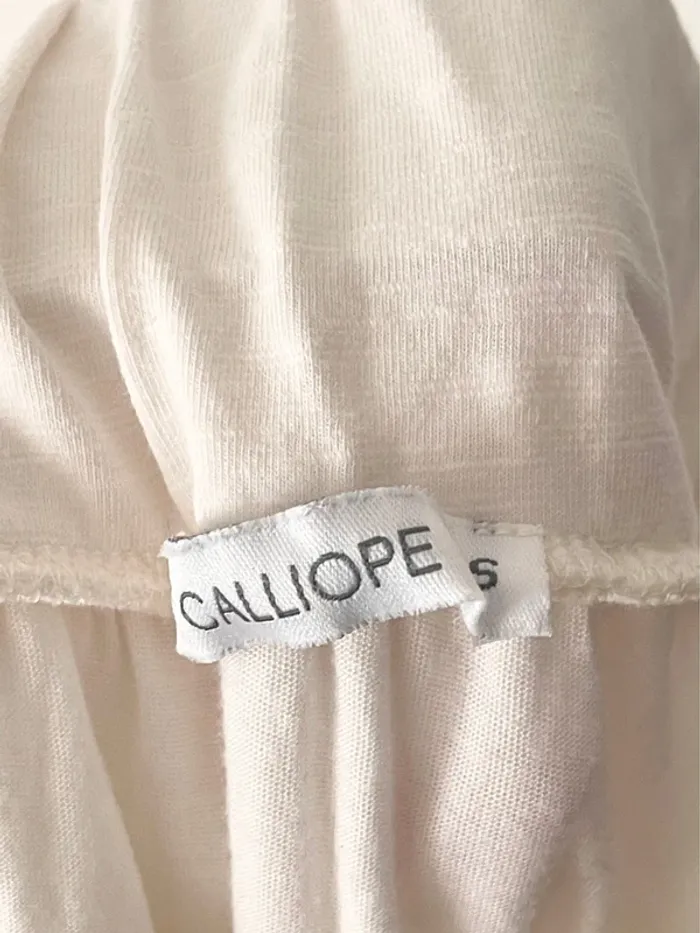 Adorable petite jupe blanche brodée / ajourée Calliope taille S - photo numéro 5