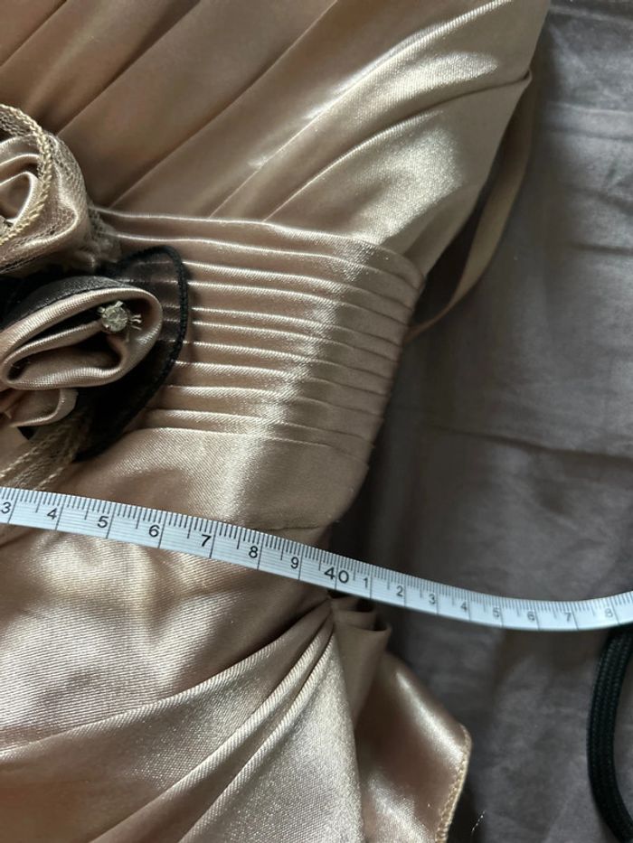 Robe cocktail 40/42 - photo numéro 17