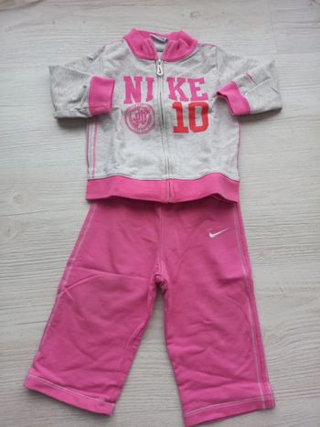 Survêtement Nike fille 9-12mois