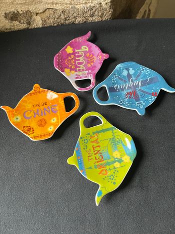 Porte sachet de thé en forme de théière