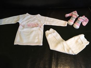 Ensemble rose et blanc fille bébé