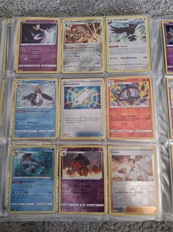 Lot de cartes Pokemon Holo et Reverse Cresselia Pingoleon Laggron Corvaillus