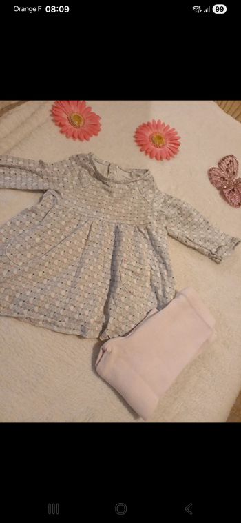 Ensemble bébé taille 1 mois