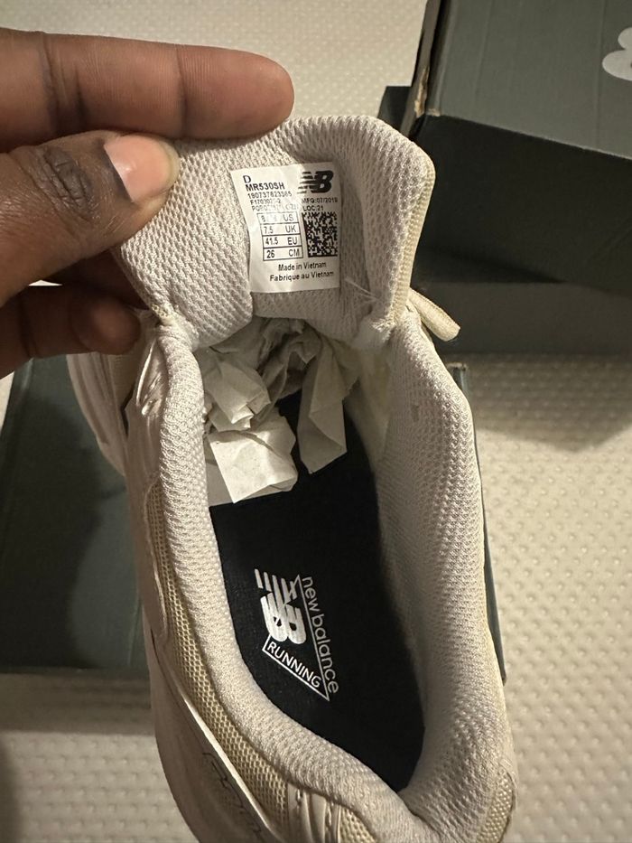 New balance neuve pointure 41,5 - photo numéro 5