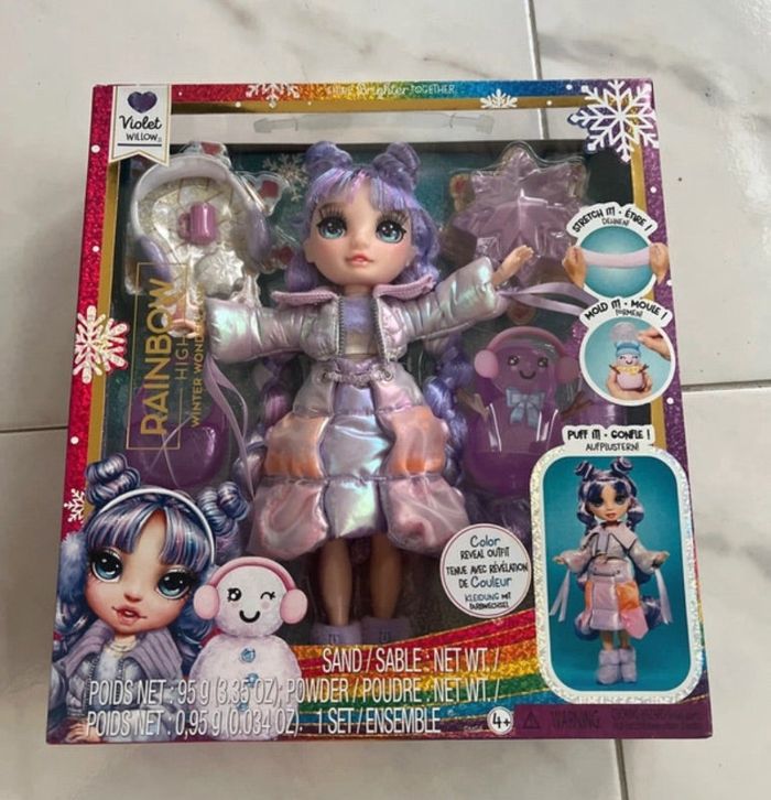 Poupée Rainbow