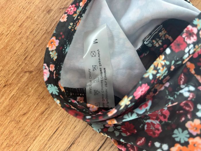 Haut maillot de bain fleuri SHEIN taille M - photo numéro 3