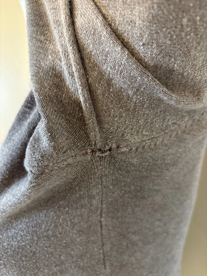 Pull col V femme Pimkie taille S - photo numéro 4