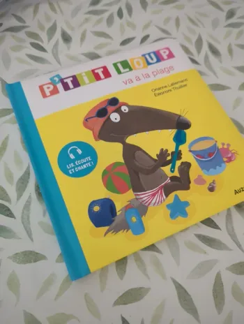 Livre p'tit loup va a la plage
