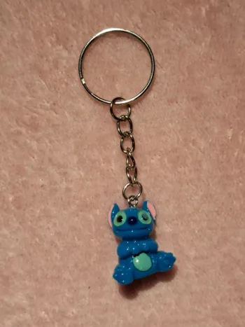 💙Porte-clés Stitch trop mignon 🔑