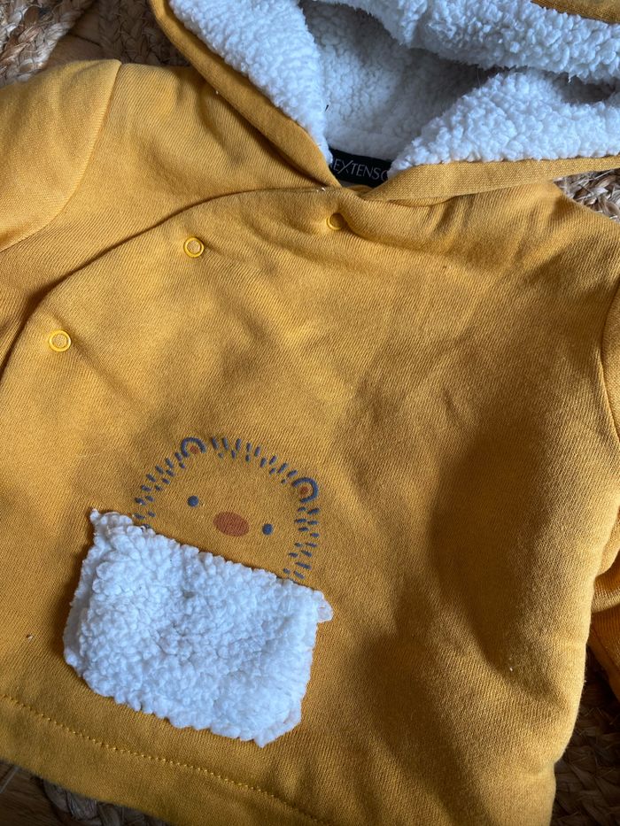 Lot de 2 vestes mixtes taille 3/6 mois toute douce et chaude - photo numéro 3