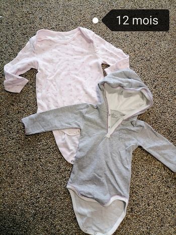 Lot de bodys Ml 12 mois