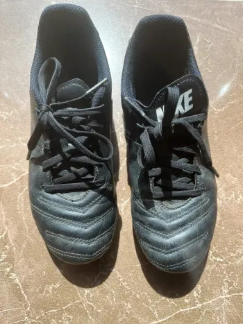 Chaussures crampons football Nike