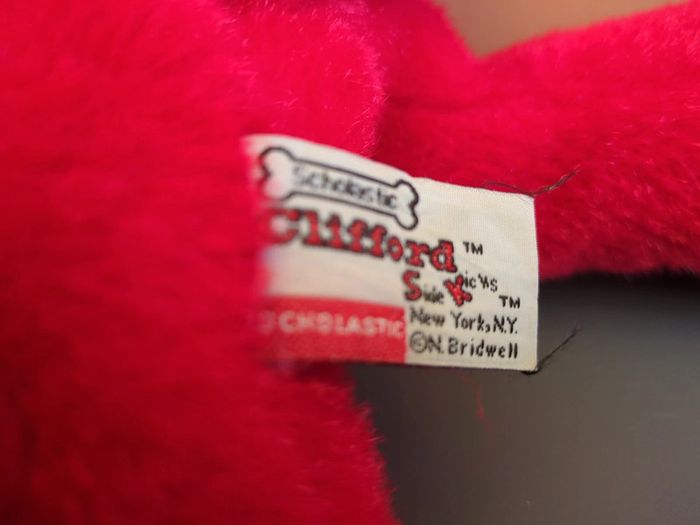 peluche clifford scholastic - photo numéro 3
