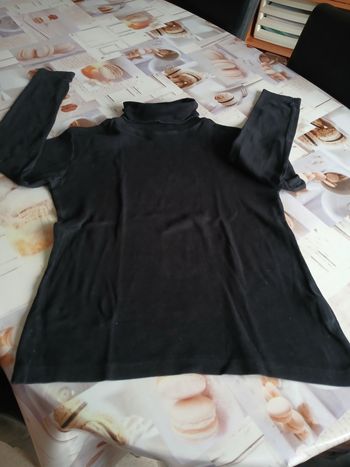 Tee-shirt ML 12 ans.