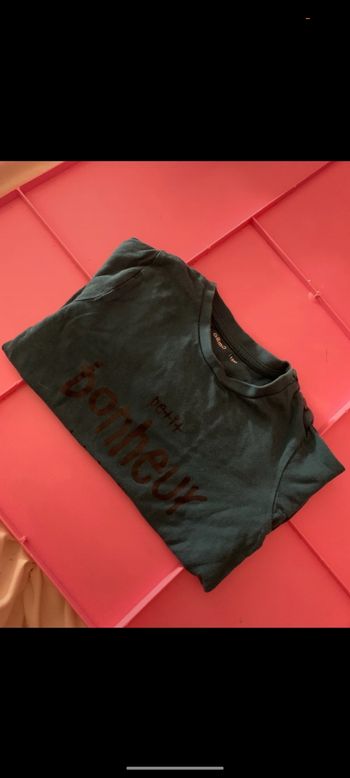 T_shirt