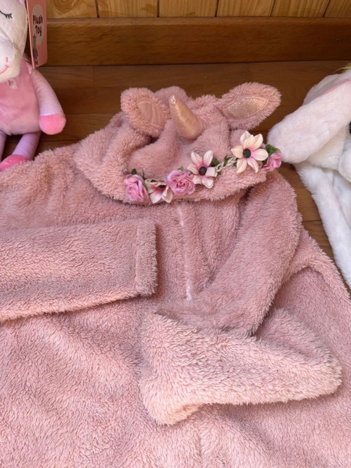 🌈 Lot licorne – peluche + bonnet interactif + pyjama combinaison – taille S - photo numéro 2