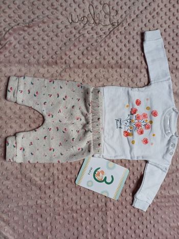 Ensemble 3 mois mes petite cailloux