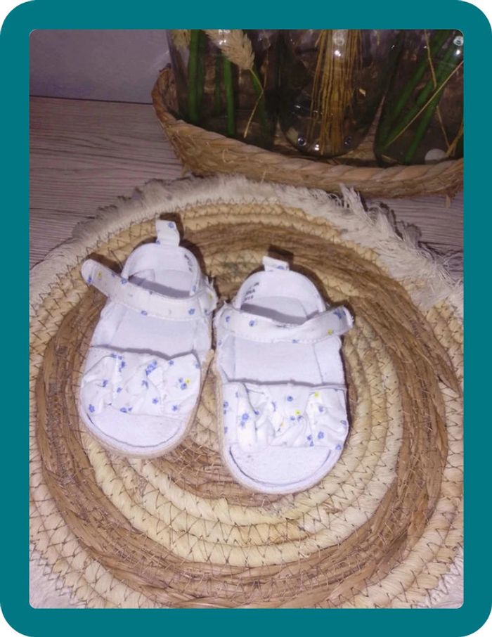Chaussure bebe 3/6mois
