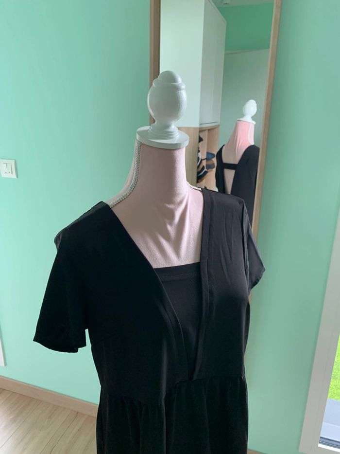 Petite robe noire - photo numéro 3