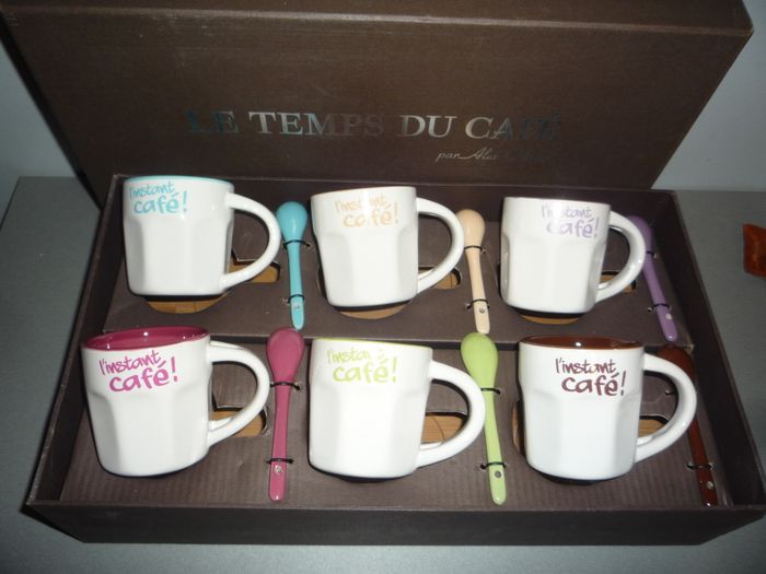 SERVICE A CAFÉ : 6 TASSES + 6 CUILLERS + PLATEAU BOIS "LE TEMPS DU CAFÉ" - NEUF - n°28 - photo numéro 3