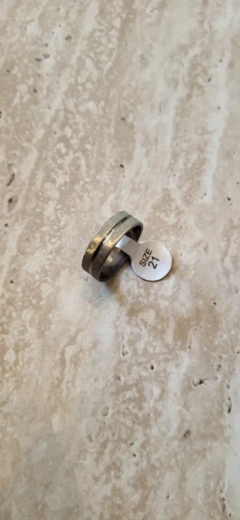 Bague argentée mate – Taille 21 - Neuf