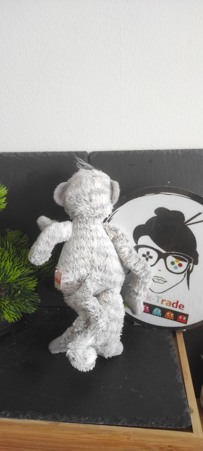 doudou peluche singe gipsy gris rayé nombril marron Pantin Monkeez Scratch - photo numéro 2