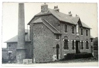 Carte postale ancienne Ducey (Manche) Laiterie Coopérative