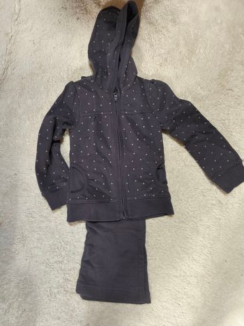 Ensemble sport 4 ans