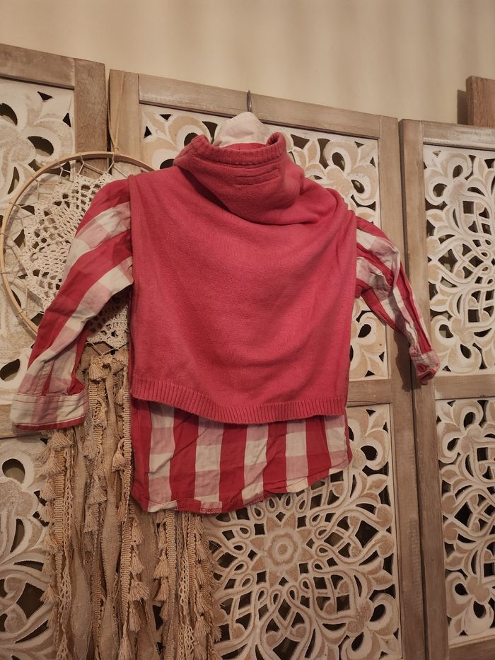 Chemise à carreaux rose/ blanc tout compte fait 3 ans - photo numéro 2