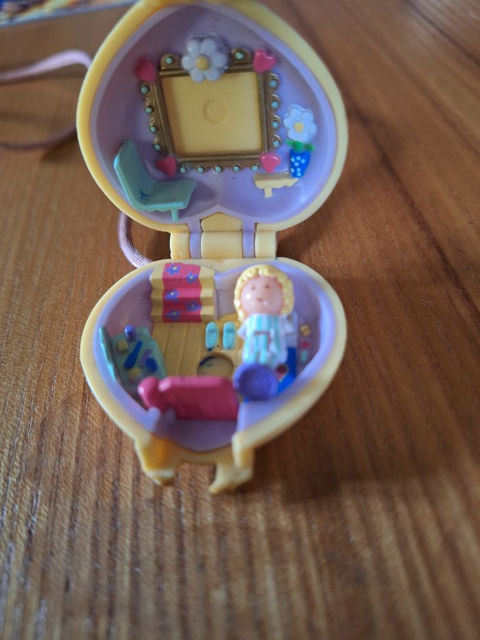 RARE Polly Pocket vintage année 1980 - Médaillon jaune - photo numéro 5
