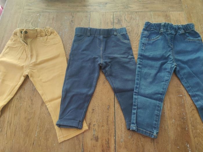 Lot 3 pantalons Kiabi 18 mois