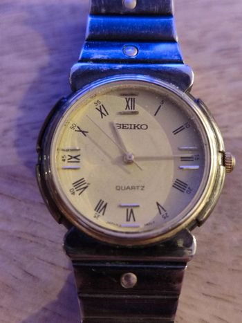 Montre Quartz Seiko modele 7430-5050