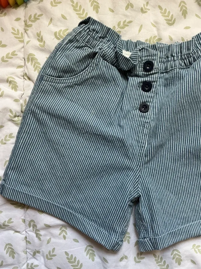 short rayé bleu et blanc cadet rousselle 8 ans - photo numéro 5