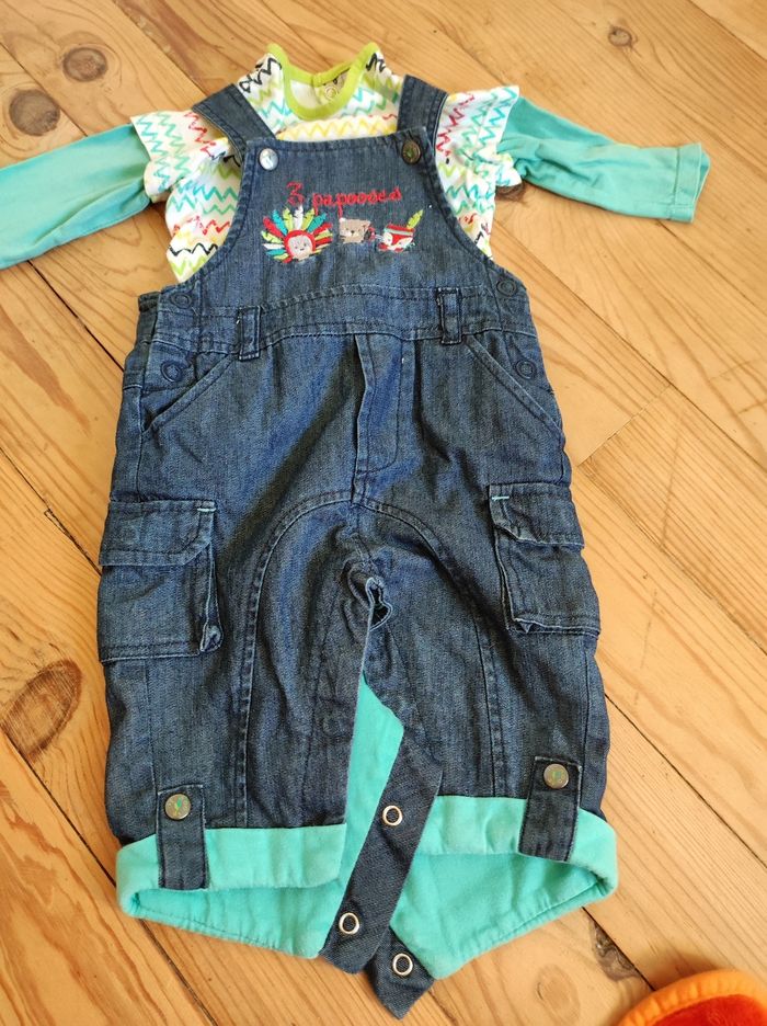 Salopette et t-shirt