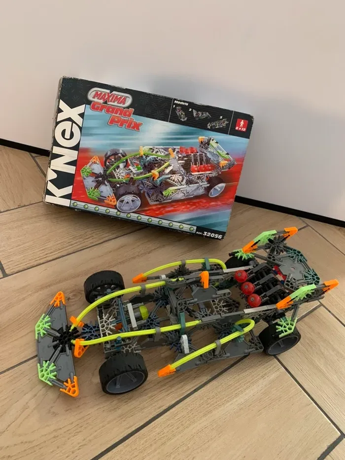 Voiture de course  k’nex - photo numéro 2