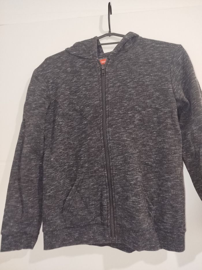 Veste à capuche zippée – Taille 10 ans