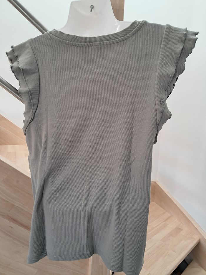 Top femme kaki - photo numéro 3