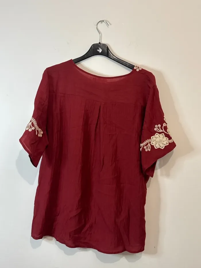 Tunique femme rouge brodée – Taille unique (jusqu’au 46) Chic & tendance - photo numéro 4