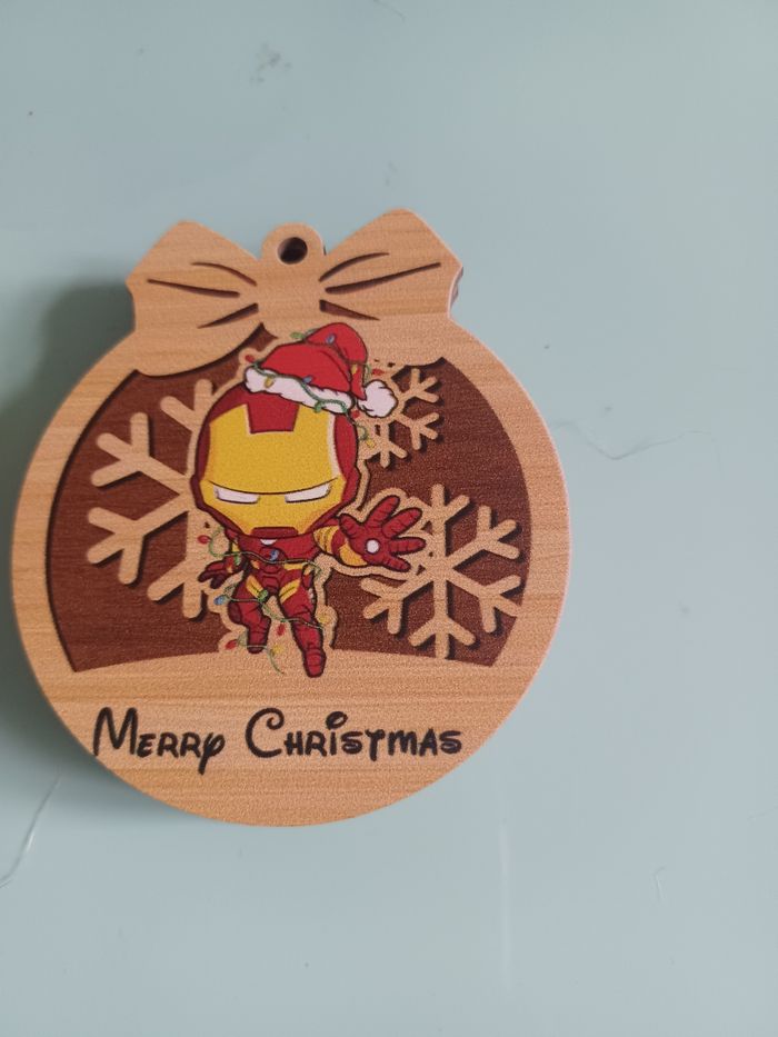 Boule de noel 2d marvel - photo numéro 6